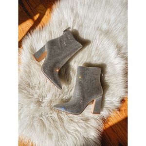 *NEW* STEVE MADDEN BOOTIES